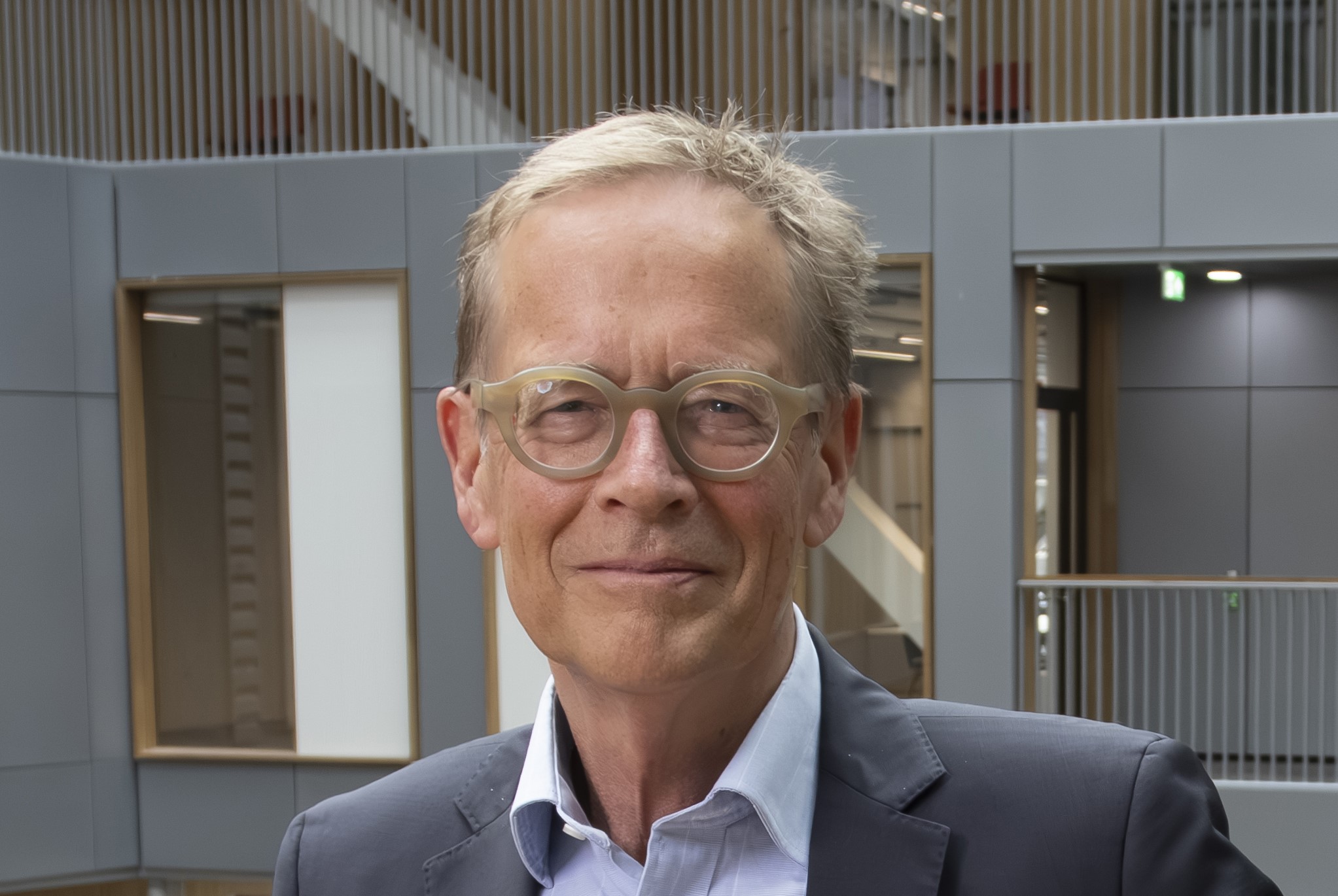 prof. dr. Hans Boutellier